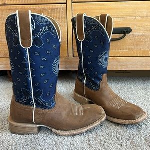 women’s Ariat boots